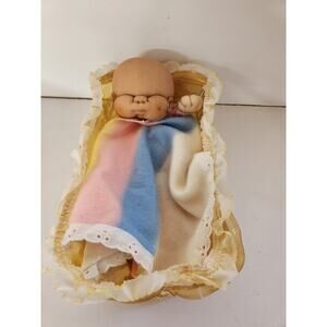 Vtg Love Baby Girl Puppet doll Boxed